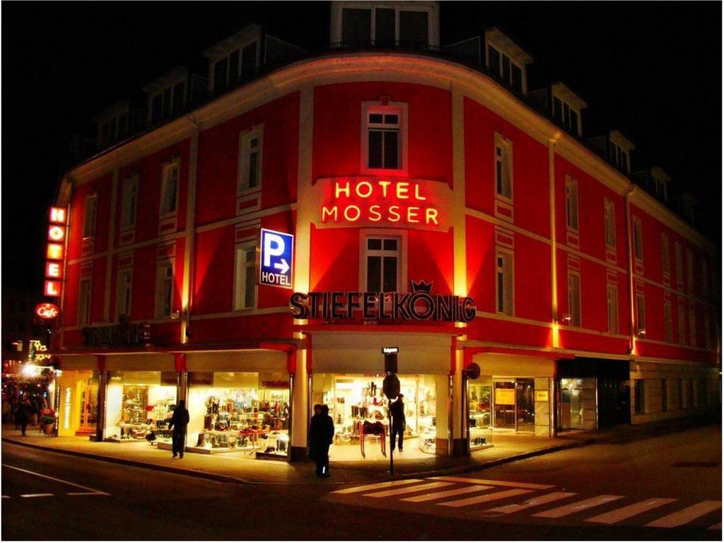Altstadt Hotel Mosser Villach Bagian luar foto