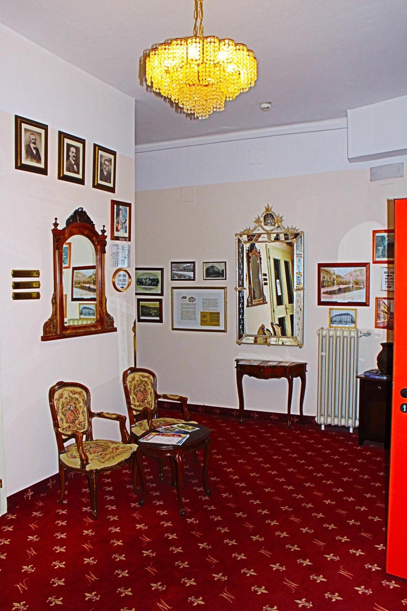 Altstadt Hotel Mosser Villach Bagian luar foto