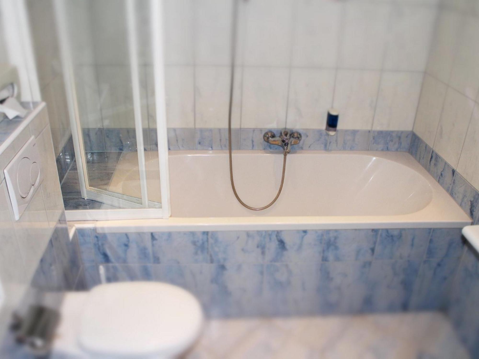 Altstadt Hotel Mosser Villach Ruang foto